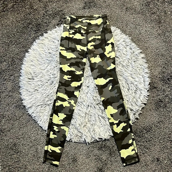 Lululemon swift speed high rise leggings Size 2 - Picture 1 of 13